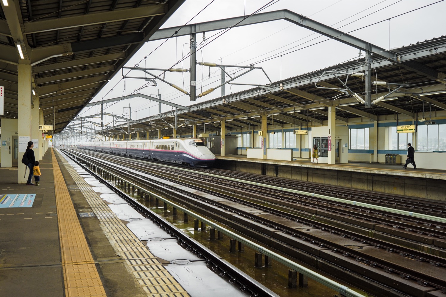 日本东京高铁站图片