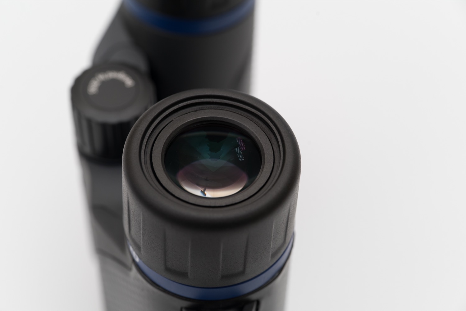 蔡司大地8x25ed便携望远镜蓝标魅力旅行神器